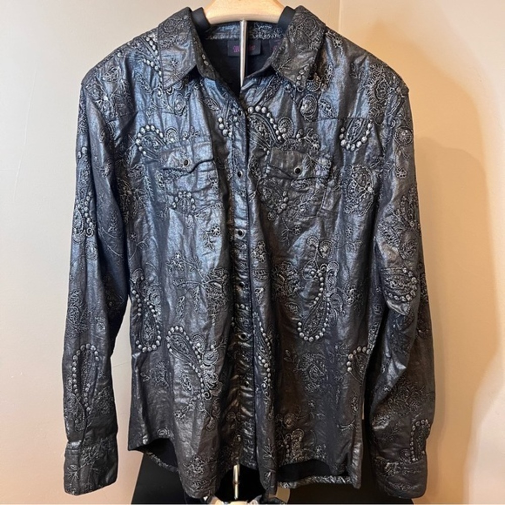 Wrangler Women Black Silver Floral Embossed Snap Long Sleeve Shirt Western